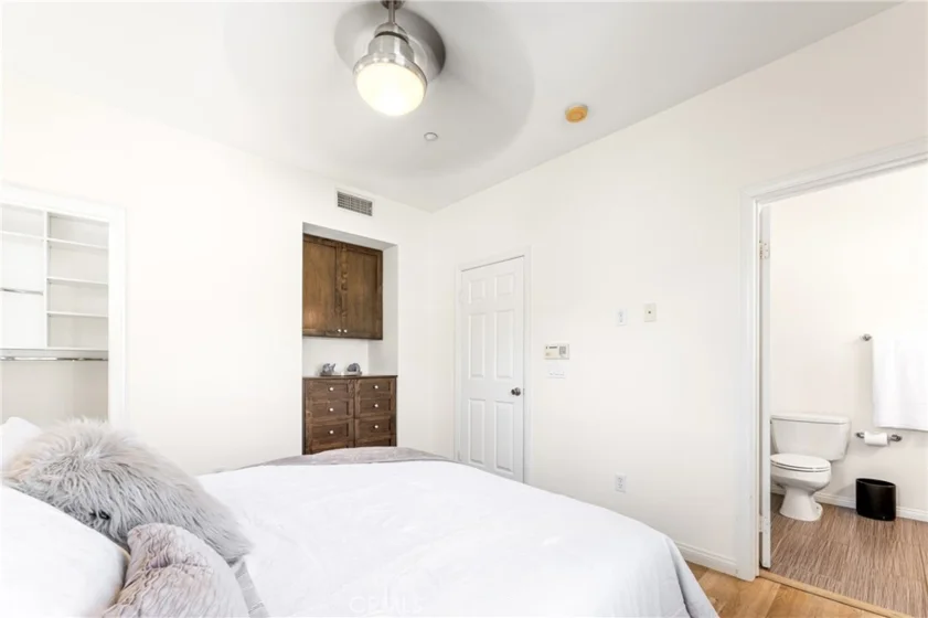 118 Coral Rose photo 29