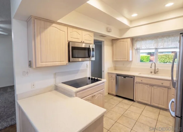 3685 N Vista Campana #70 photo 3