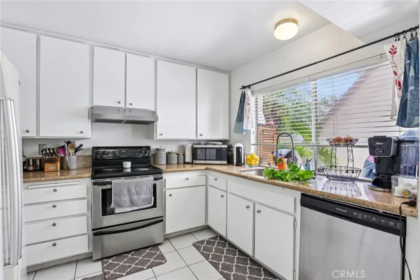 18530 Mayall Street #D photo 11