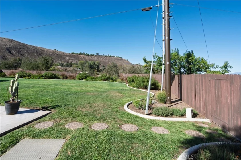 37740 Mary Place photo 47