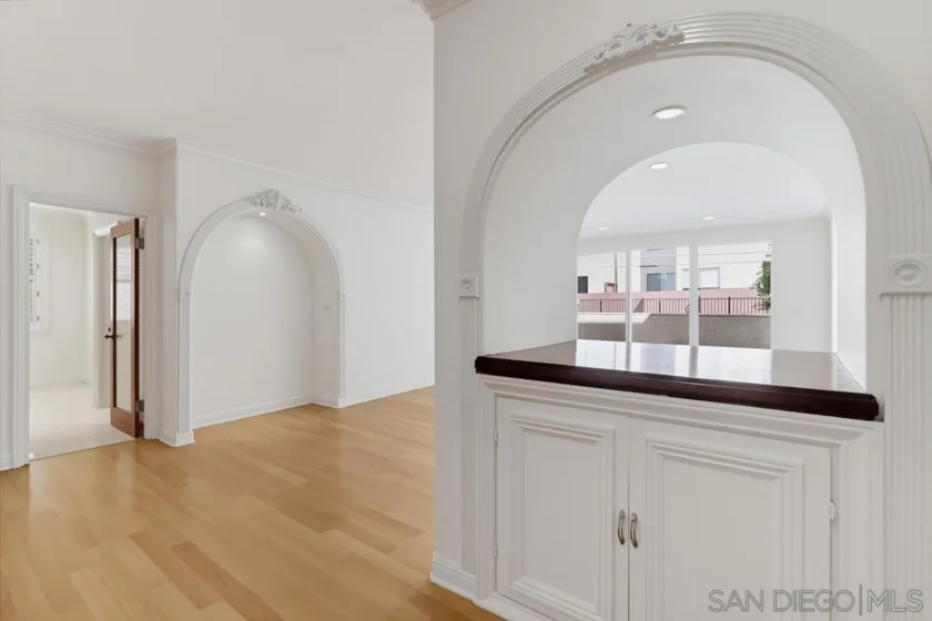 1520 Camden #106 photo 6