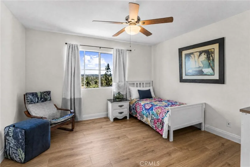 28795 El Adolfo photo 29