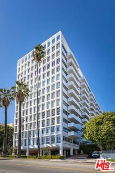 7135 Hollywood Boulevard #606 photo 20