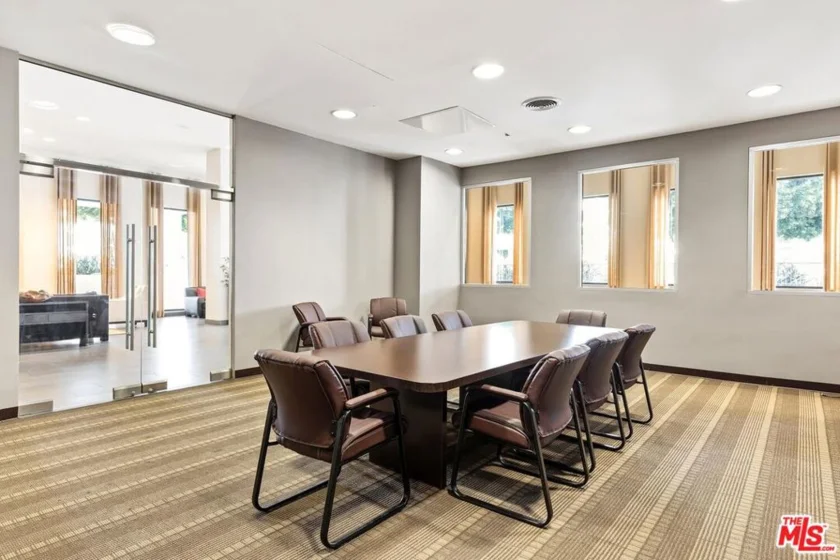 10501 Wilshire Boulevard #1508 photo 22
