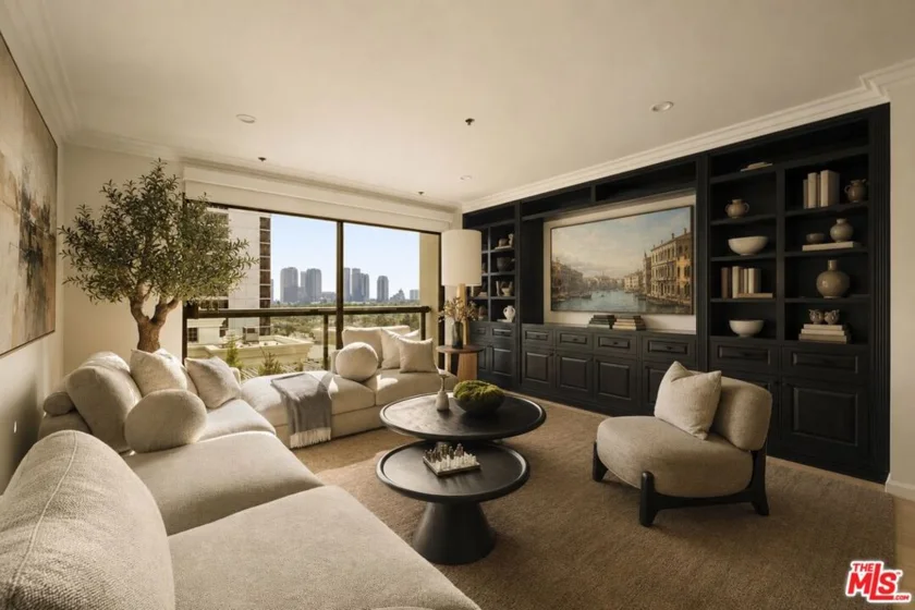10724 Wilshire Boulevard #803 photo 1