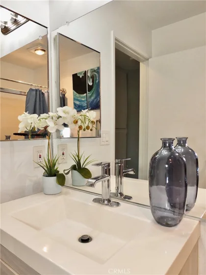 4591 Orange Avenue #306 photo 9
