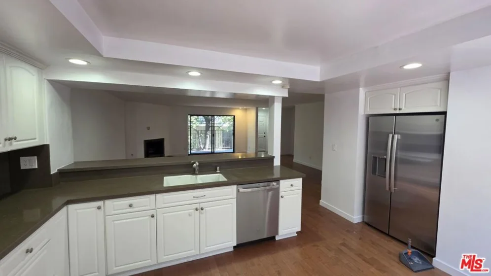 1018 6th Street #C photo 20
