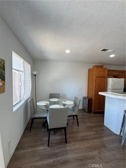 2548 Avenida Del Vista #T 202 photo 5