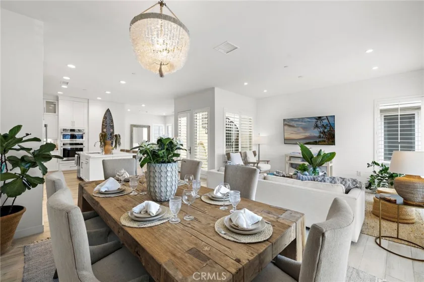 2046 Doheny Way photo 35