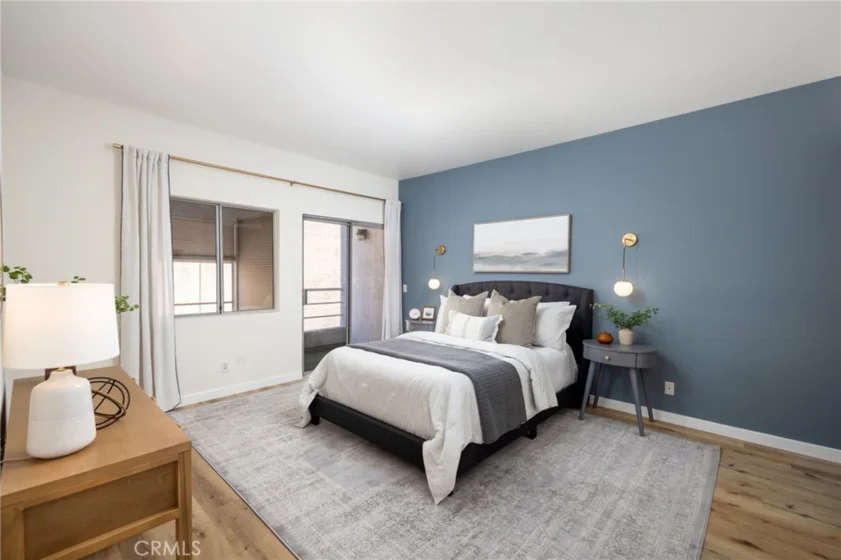 520 S Barrington Avenue #116 photo 22