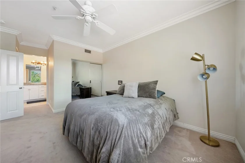 2645 Dietrich photo 17