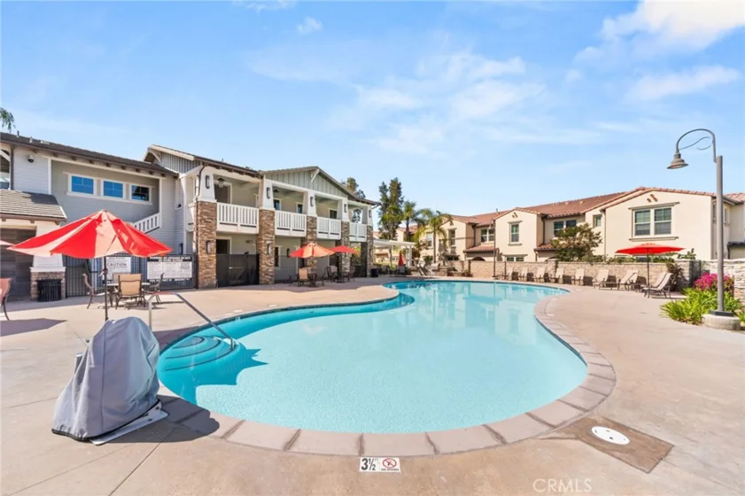 18627 Clubhouse Drive photo 34
