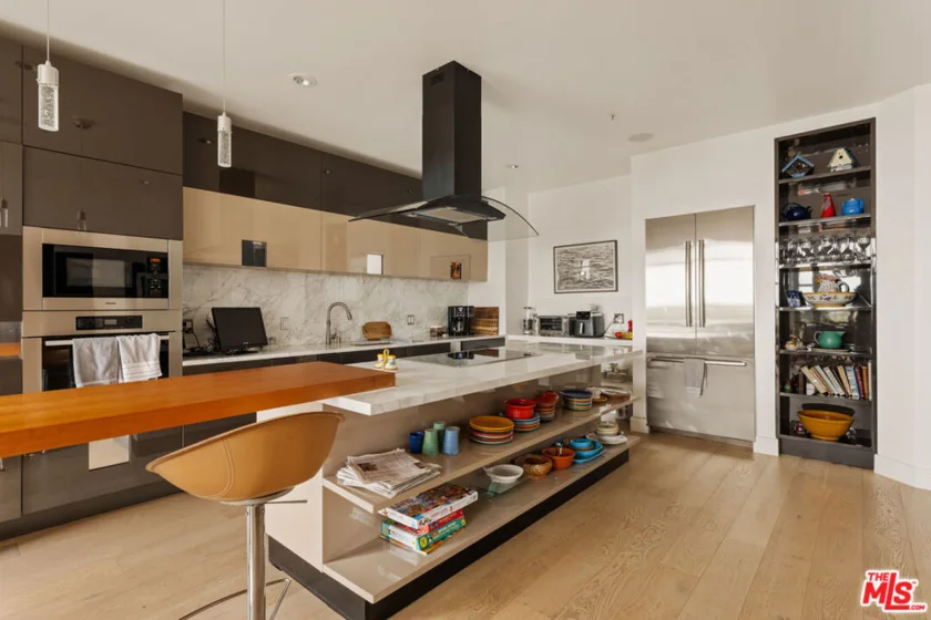 10580 Wilshire Boulevard #5SW photo 12
