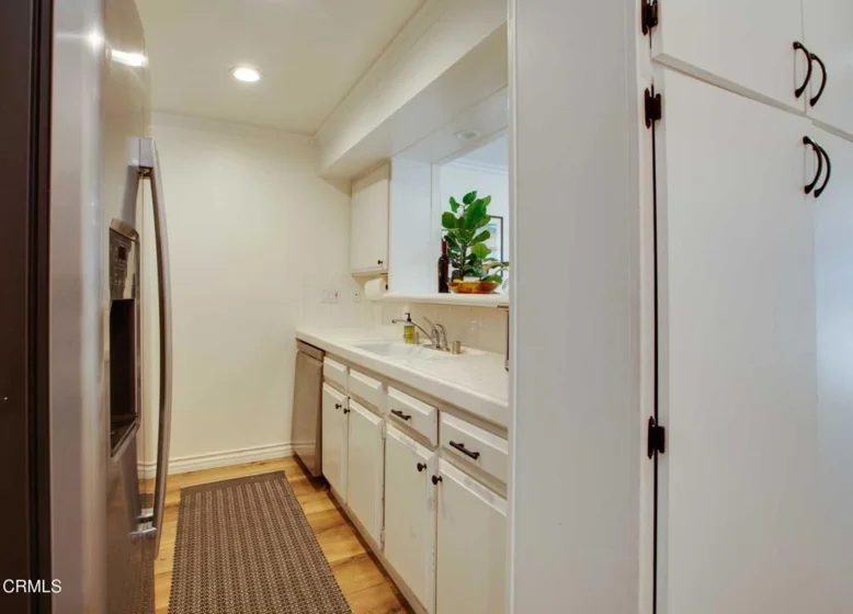 750 N Kings Road #117 photo 6