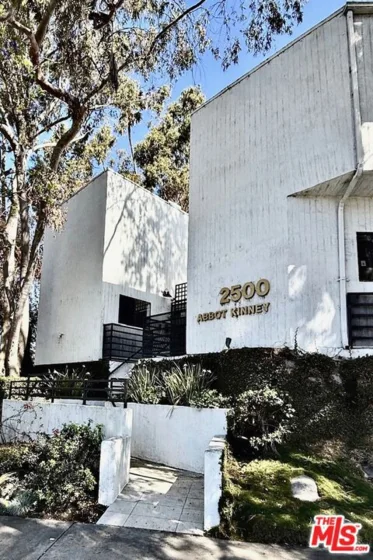 2500 Abbot Kinney Boulevard #6 photo 43