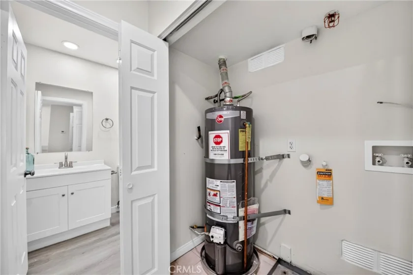 1131 Campbell Street #210 photo 33