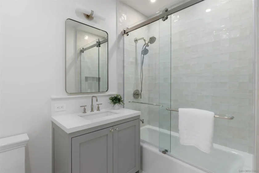 747 Orange Avenue #303 photo 19