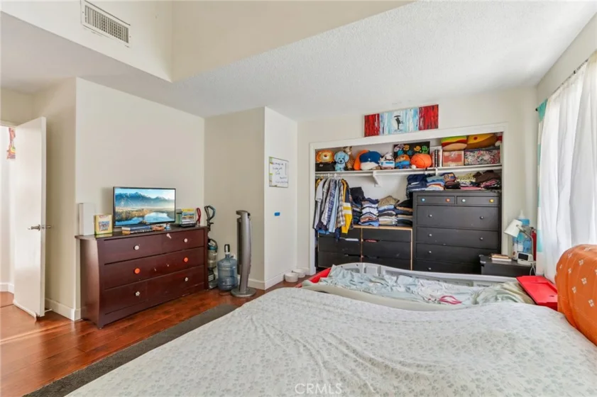 14201 Foothill Boulevard #17 photo 24