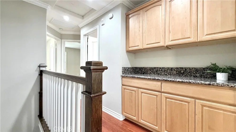 690 S Marengo Avenue #6 photo 15