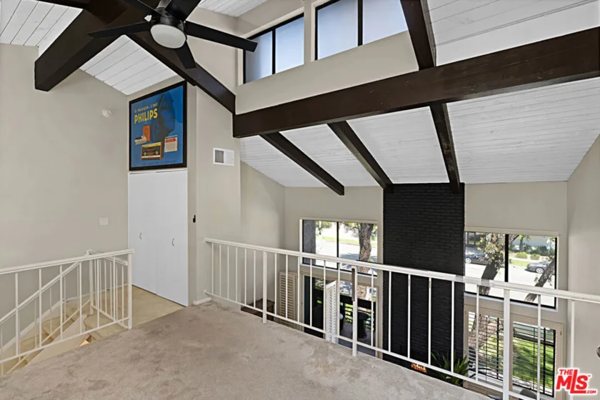 1925 S Beverly Glen Boulevard #40 photo 19