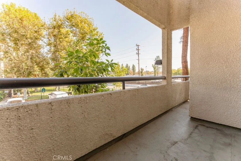 5515 Canoga Avenue #105 photo 20