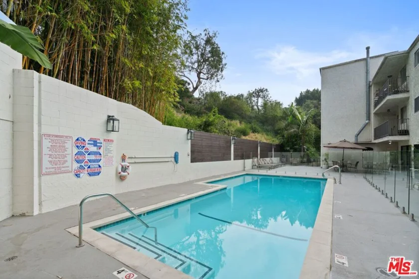 1230 Horn Avenue #305 photo 23