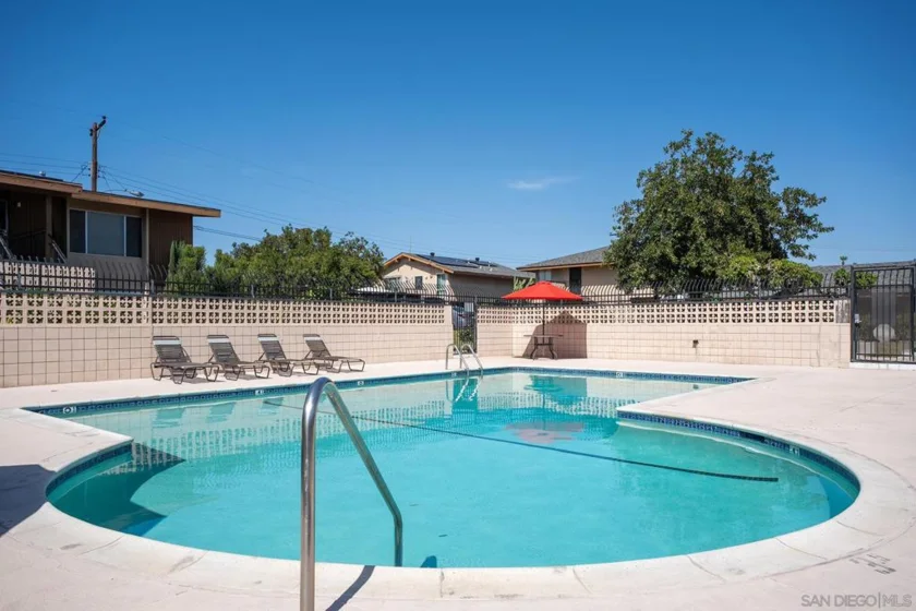 513 Shady Lane #B photo 39