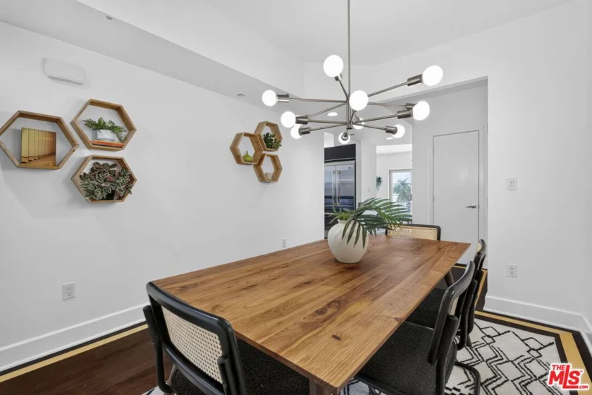125 S Sweetzer Avenue #PH2A photo 36