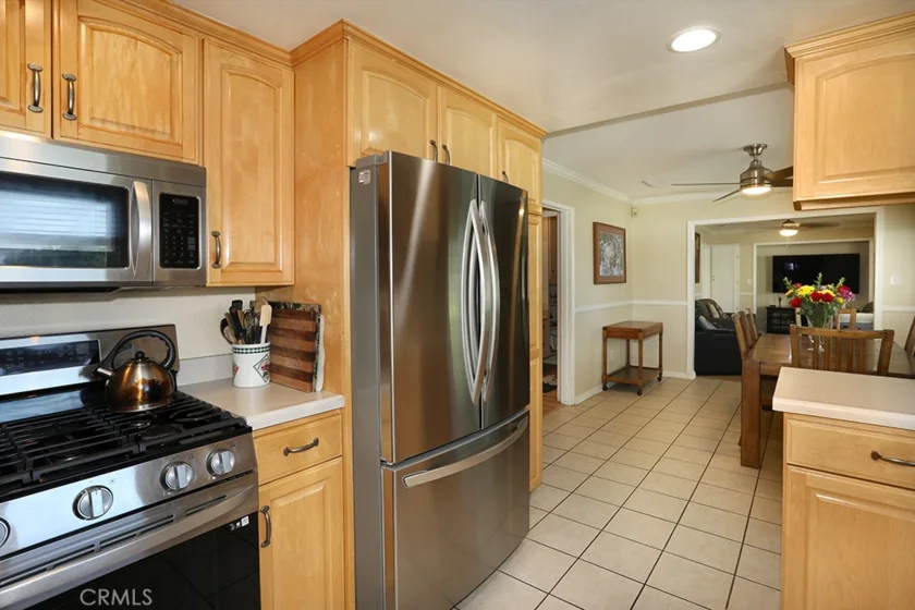 700 E Taft #22 photo 8