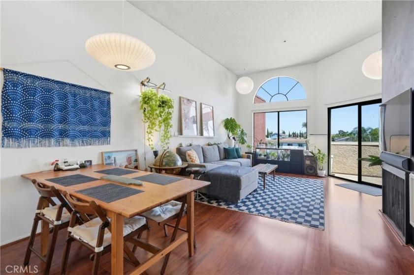 550 Orange Avenue #318 photo 1