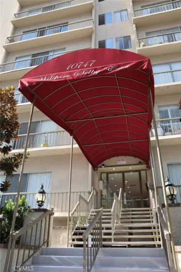 10747 Wilshire #505 photo 2