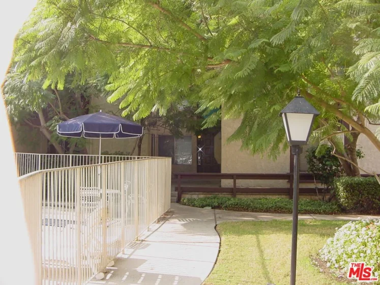 10115 Summertime Lane photo 18
