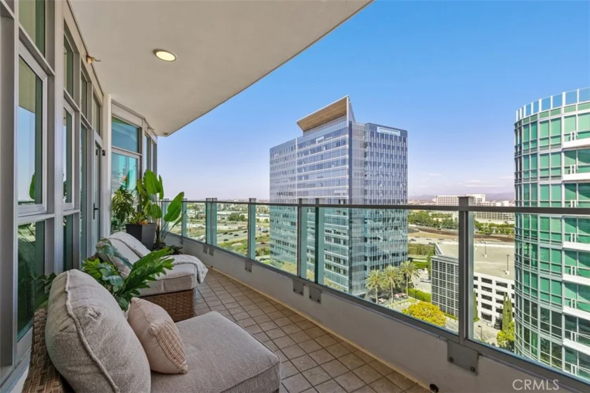 3131 Michelson #1601 photo 27