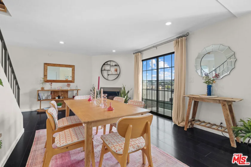 1020 Ocean Park Boulevard #7 photo 5