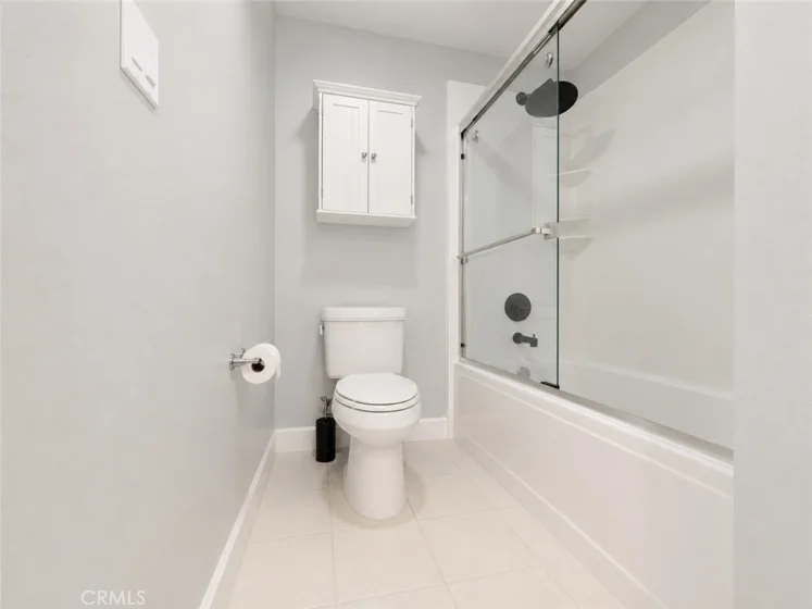 14412 Killion Street #310 photo 26