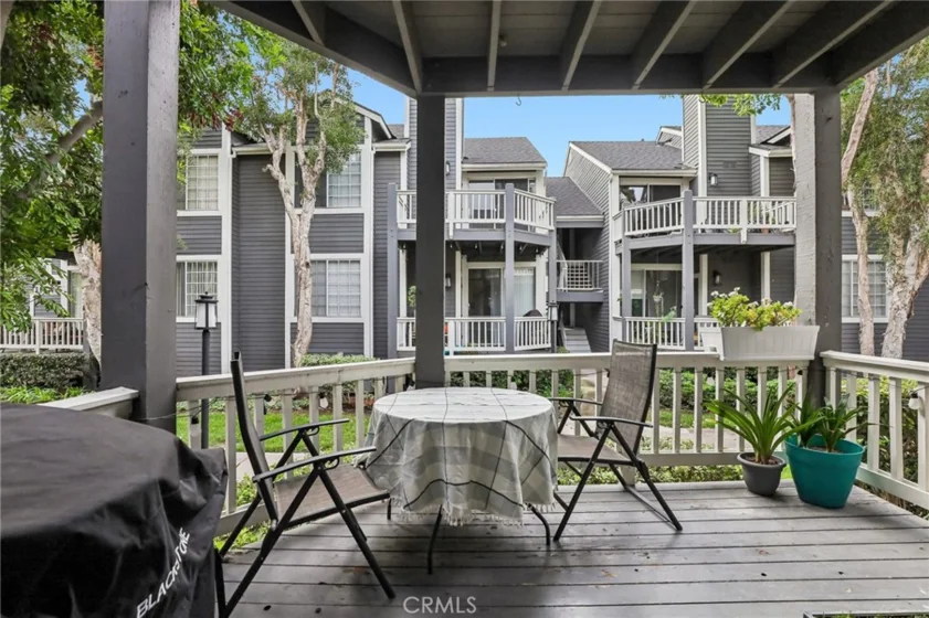 2330 Vanguard photo 21