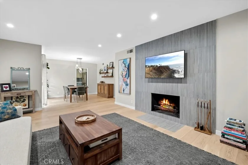837 S Windsor Boulevard #2 photo 1