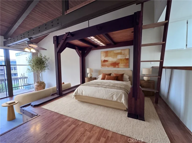 7311 N Marina Pacifica photo 6