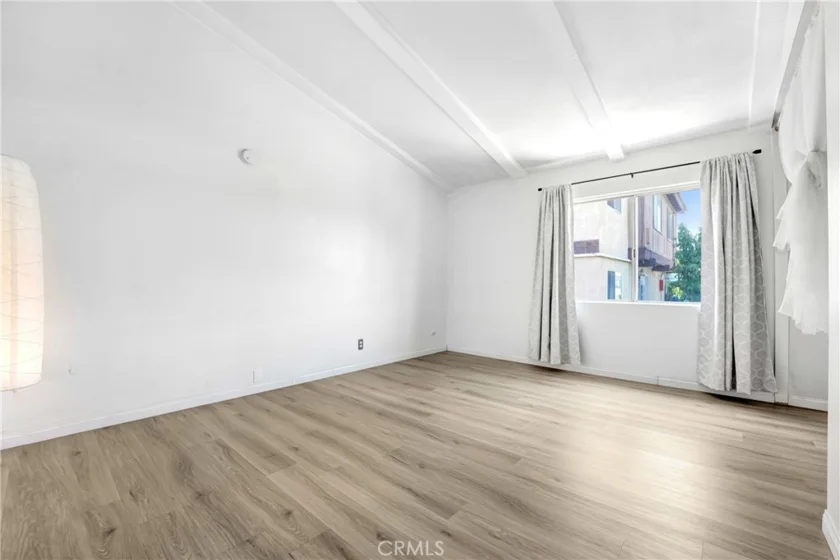 7301 Lennox Avenue #D13 photo 9