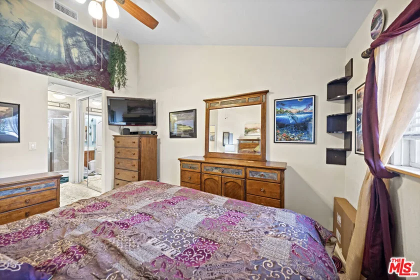 1100 Walnut Avenue #6 photo 6