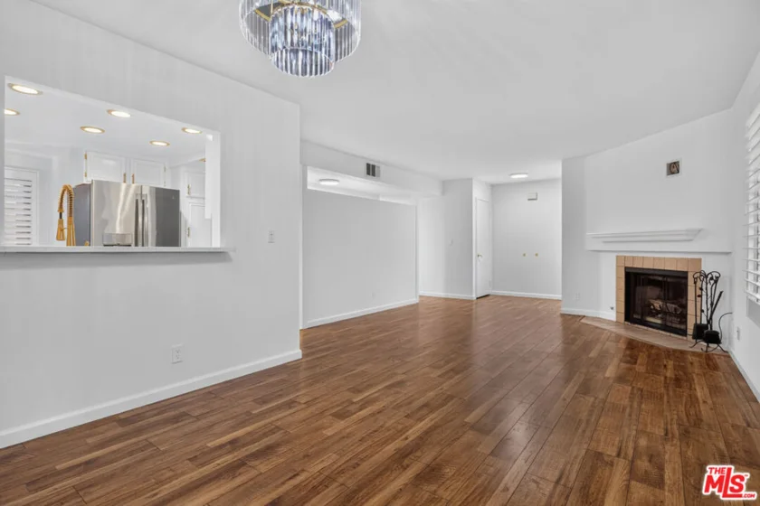 6716 Clybourn Avenue #147 photo 5