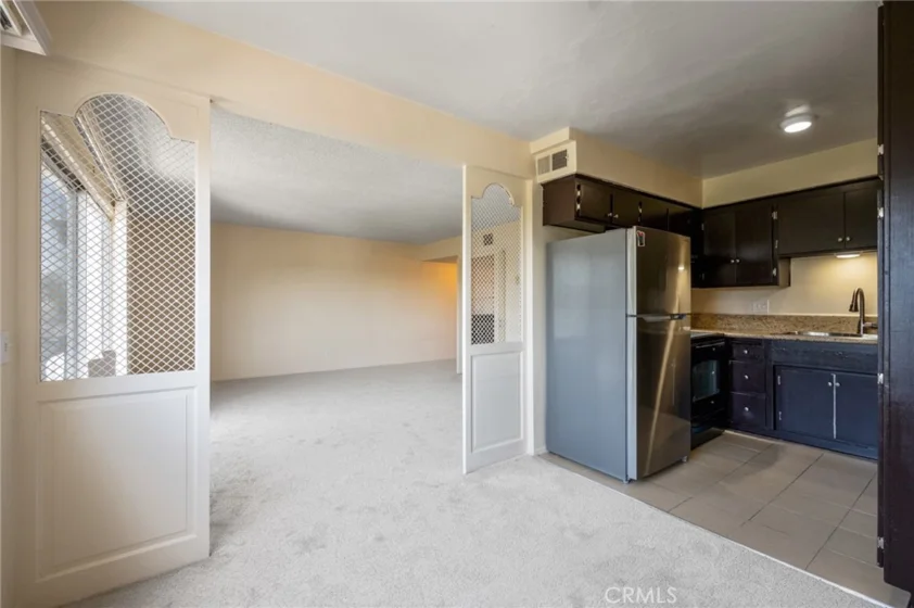 972 E California #307 photo 9