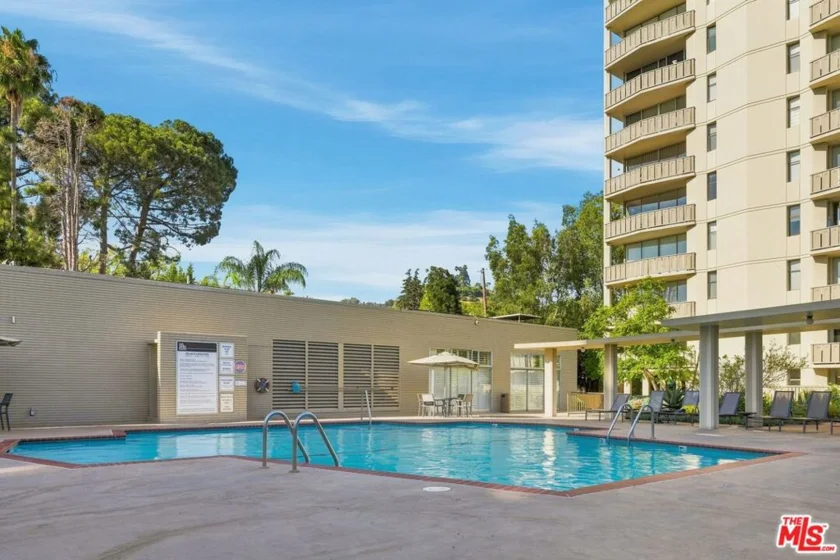 4411 Los Feliz Boulevard #1104 photo 40
