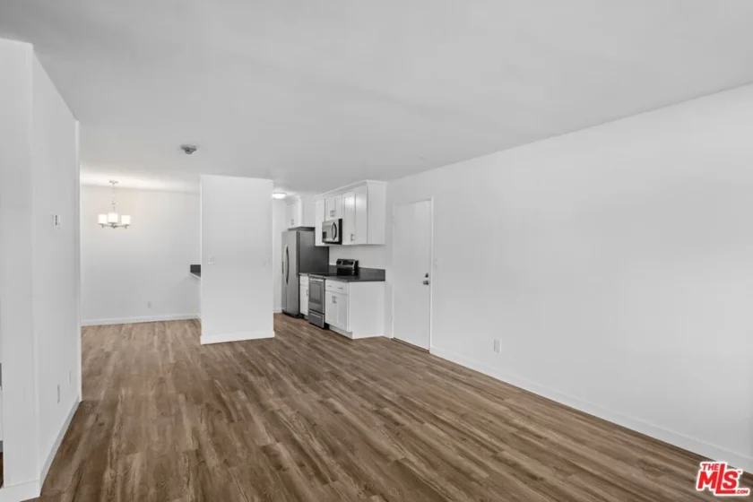 4900 Overland Avenue #157 photo 3