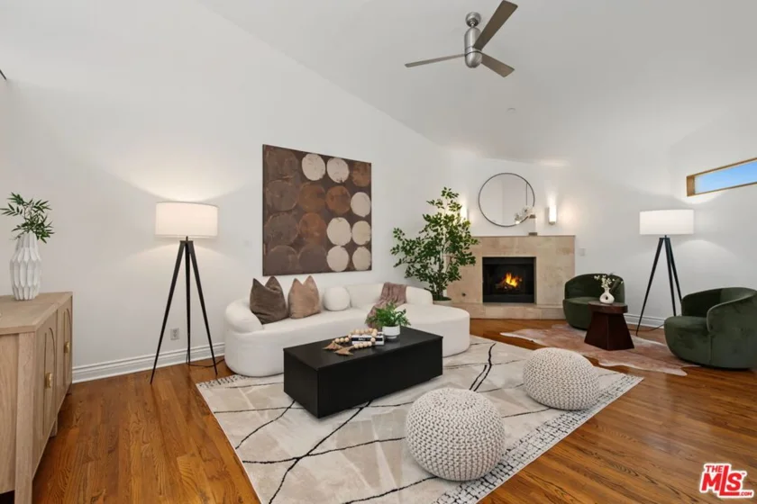 1222 N Kings Road #8 photo 7