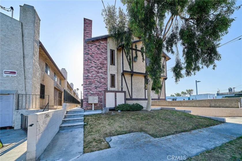 1417 S Marguerita Avenue #10 photo 45