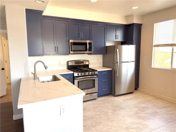 360 W Avenue 26 #237 photo 2