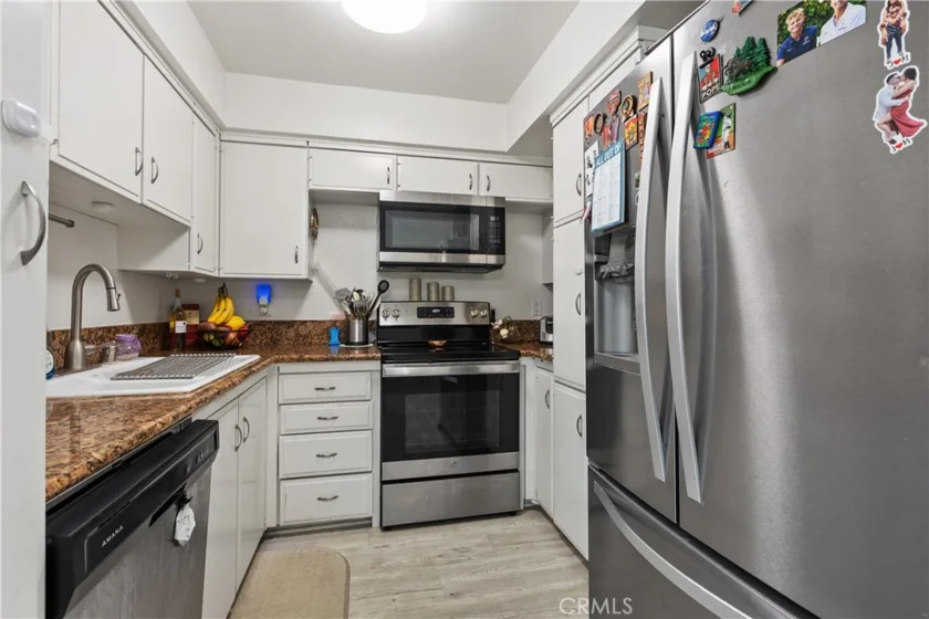 1227 Cameo Lane photo 16