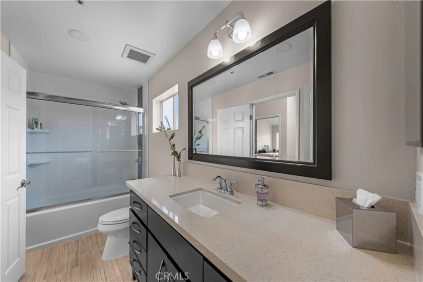 2537 Orange Avenue #D photo 19