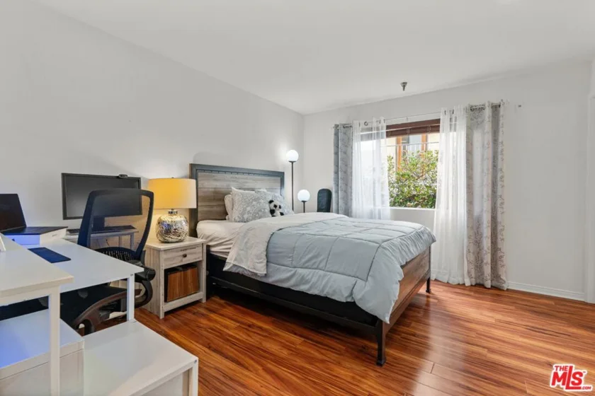 11907 Darlington Avenue #101 photo 15